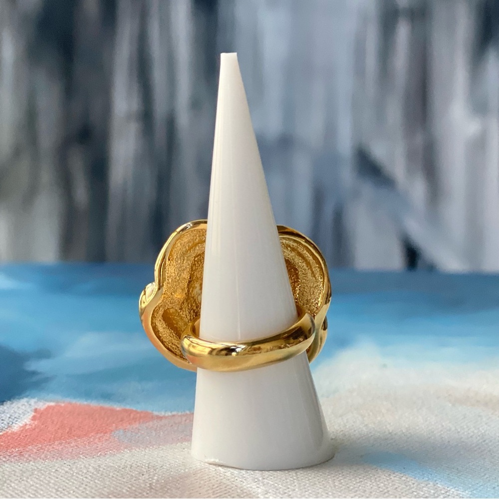 VTG ST. JOHN 24K Gold Plated Camellia Rose Ring Size 8 *RARE* - Picture 3 of 5